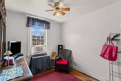 821 Greenfield Ave, Pittsburgh, PA 15217 - Photo 24