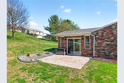 625 Stamford Drive, Hempfield Township, PA 15601 - Photo 26