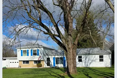 101 13th St, Pymatuning Township, PA 16125 - Photo 1