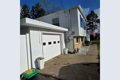 101 13th St, Pymatuning Township, PA 16125 - Photo 2