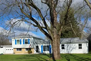 101 13th St, Pymatuning Township, PA 16125 - Photo 2