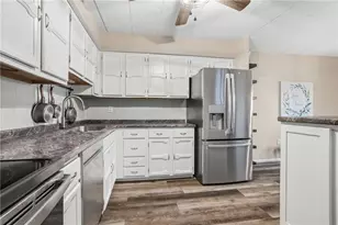 203 Piper Ln, Twp of But NW, PA 16001 - Photo 14