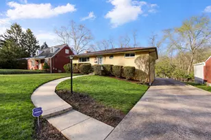 850 Sherwood Rd, Pittsburgh, PA 15221 - Photo 32