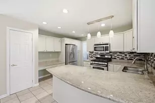 101 Westminster Dr, Ross Twp, PA 15229 - Photo 18