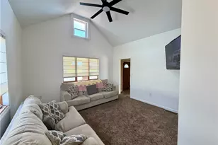 1350 Paradise Ave, Washington Township, PA 15012 - Photo 8