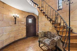 1247 Washington Rd, Pittsburgh, PA 15228 - Photo 4