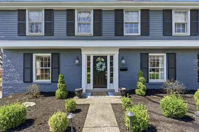 1055 Wade Lane, Oakmont, PA 15139 - Photo 4