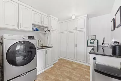 1055 Wade Lane, Oakmont, PA 15139 - Photo 22