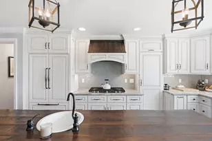 1055 Wade Ln, Oakmont, PA 15139 - Photo 16