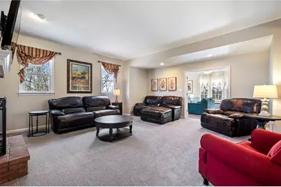 359 Ritter Rd, Ohio Township, PA 15143 - Photo 10