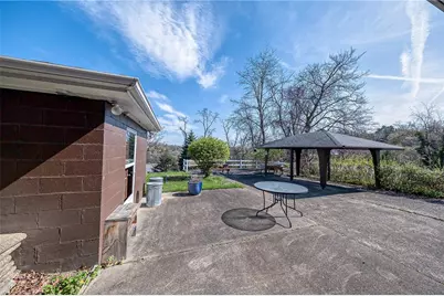 93 Pennsylvania Blvd., Monessen, PA 15062 - Photo 30
