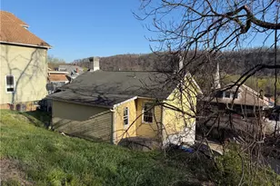 525 Franklin St, Freeport, PA 16229 - Photo 24