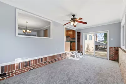 5391 Sagebrush Dr, Pittsburgh, PA 15236 - Photo 16