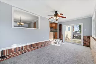 5391 Sagebrush Dr, Pittsburgh, PA 15236 - Photo 16