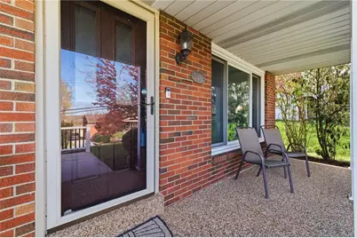 5391 Sagebrush Dr, Pittsburgh, PA 15236 - Photo 4