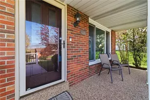 5391 Sagebrush Dr, Pittsburgh, PA 15236 - Photo 4