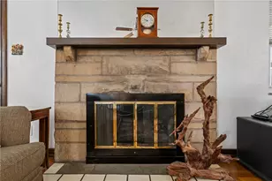 317 Raymond St, Pittsburgh, PA 15218 - Photo 8