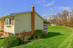 1123 Brookshire Dr, Shenango Township, PA 16101 - Photo 26