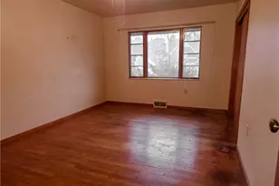 2911 Myer Blvd, McKeesport, PA 15132 - Photo 16