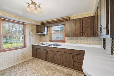 334 Jean Dr, Pittsburgh, PA 15236 - Photo 8