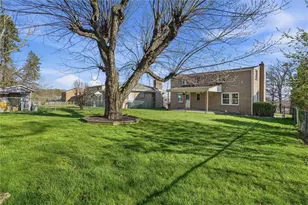 334 Jean Dr, Pittsburgh, PA 15236 - Photo 36