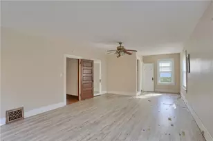 417 E Moody Ave, New Castle, PA 16105 - Photo 18