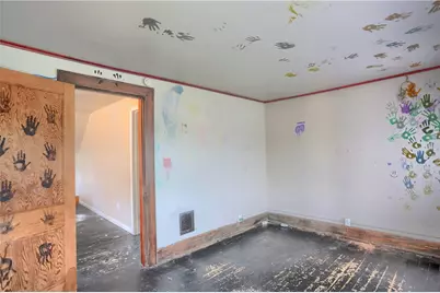 417 E Moody Ave, New Castle, PA 16105 - Photo 28