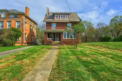 417 E Moody Ave, New Castle, PA 16105 - Photo 2