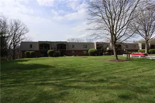 595 Calais Dr, Pittsburgh, PA 15237 - Photo 2