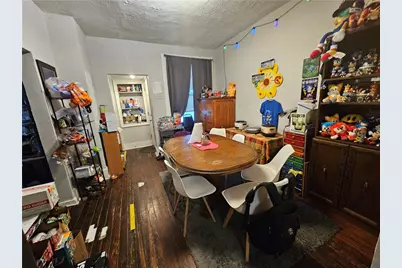 1962 Straubs Ln, Pittsburgh, PA 15212 - Photo 6