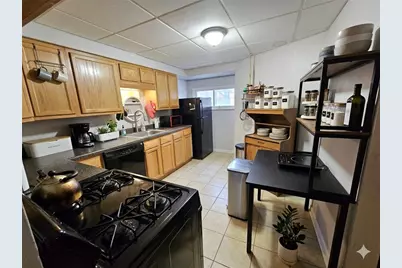 1962 Straubs Ln, Pittsburgh, PA 15212 - Photo 12