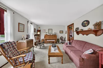 5483 Glen Hill Dr, Bethel Park, PA 15102 - Photo 6