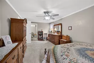 5483 Glen Hill Dr, Bethel Park, PA 15102 - Photo 20