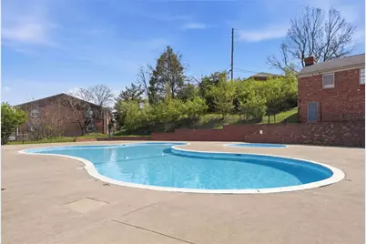 100 Jamestown Court, Scott Township, PA 15216 - Photo 36