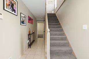 112 Hillvue Dr, Seven Fields Boro, PA 16046 - Photo 4