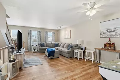 112 Hillvue Dr, Seven Fields Boro, PA 16046 - Photo 8