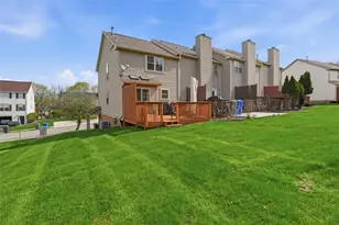 112 Hillvue Dr, Seven Fields Boro, PA 16046 - Photo 30