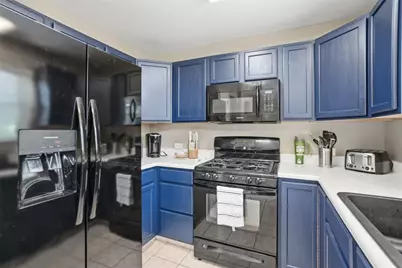 112 Hillvue Dr, Seven Fields Boro, PA 16046 - Photo 12