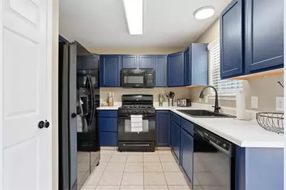 112 Hillvue Dr, Seven Fields Boro, PA 16046 - Photo 14