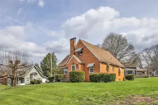 613 Portersville Rd, Perry Township, PA 16117 - Photo 2