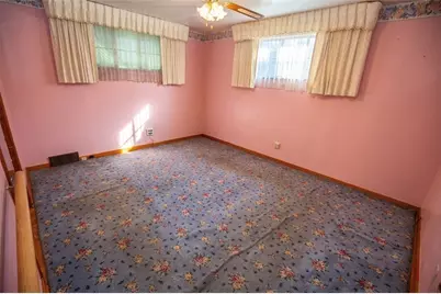 123 E Mifflin St, Whitaker, PA 15120 - Photo 8