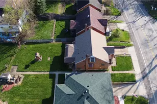 123 E Mifflin St, Whitaker, PA 15120 - Photo 2