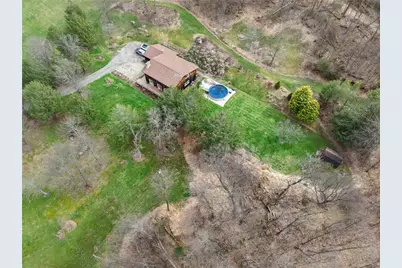 1240 Martin Rd, Kiskiminetas Township, PA 15613 - Photo 10