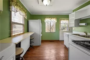 2497 Victoria Dr, Hampton, PA 15101 - Photo 12