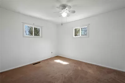 2497 Victoria Dr, Hampton, PA 15101 - Photo 18