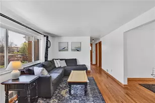 124 Sunrise Dr, Penn Twp, PA 15642 - Photo 4