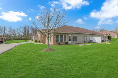 1205 Seminole Circle, Chippewa Township, PA 15010 - Photo 2