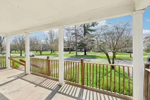 407 Laurel Blvd, New Castle, PA 16101 - Photo 4