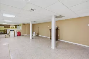 705 Willruth Dr, Pittsburgh, PA 15101 - Photo 32