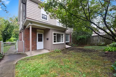 203 Elysian Street, Pittsburgh, PA 15206 - Photo 12